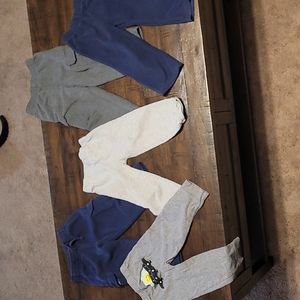 Lot of 5 pairs of baby boy pants size 24 months